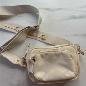 H&M crossover body bag